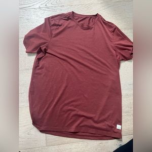 Listing for 2 men’s vuori tees